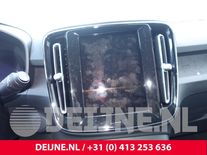 Volvo XC40 Recharge Sloopvoertuig (2023, Blauw)