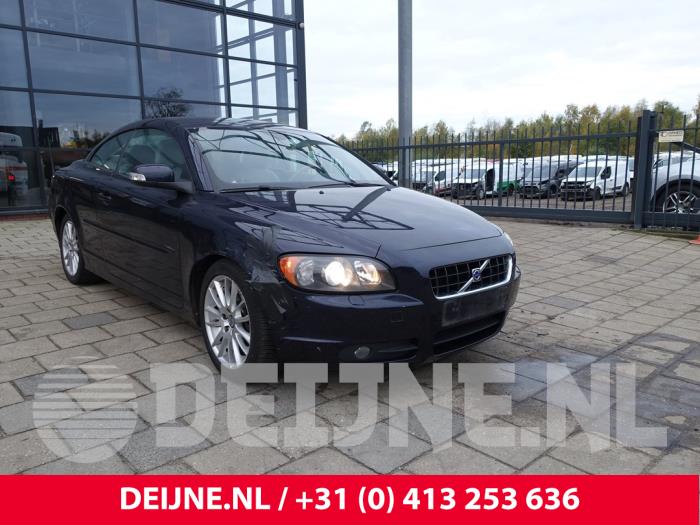 Volvo C70 Radkasten O279345