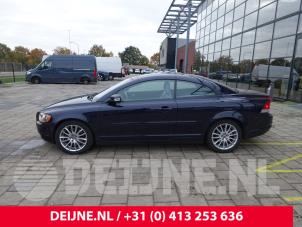 Volvo C70 06-