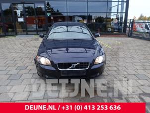 Volvo C70 06-