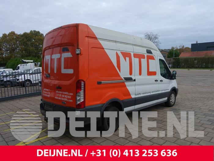 Ford Transit 2.0 TDCi 16V Eco Blue 170 Sloopvoertuig (2016, Wit)