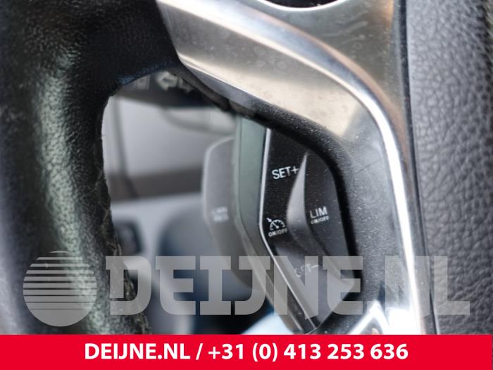 Ford Transit 2.0 TDCi 16V Eco Blue 170 Sloopvoertuig (2016, Wit)