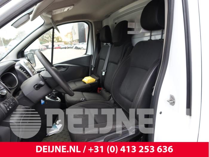 Renault Trafic 2.0 dCi 16V 145 Sloopvoertuig (2019, Wit)