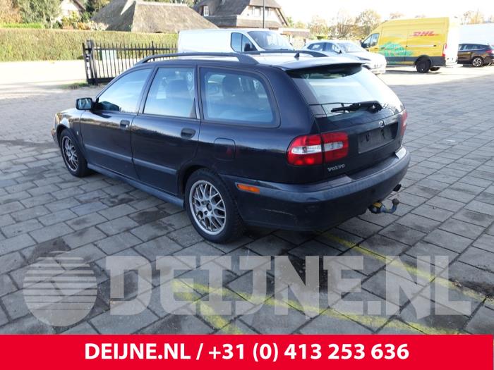 Volvo V40 1.8 16V Sloopvoertuig (2002, Zwart)