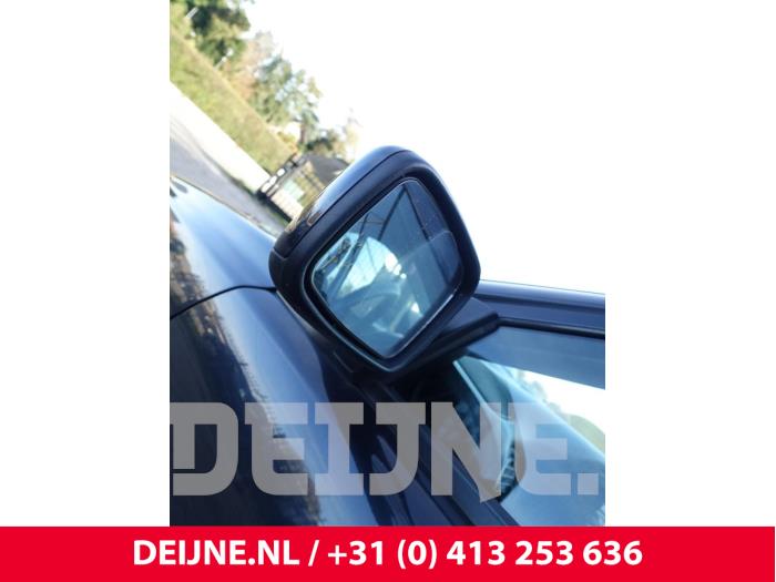 Volvo V40 1.8 16V Sloopvoertuig (2002, Zwart)