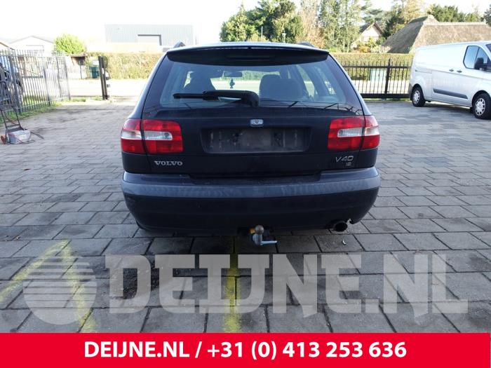 Volvo V40 1.8 16V Sloopvoertuig (2002, Zwart)