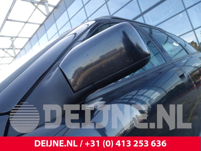 Volvo V40 1.8 16V Sloopvoertuig (2002, Zwart)