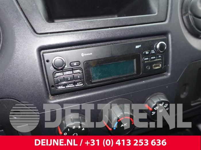 Renault Master III 2.3 dCi 16V Sloopvoertuig (2016, Wit)