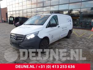 Mercedes Vito 14-
