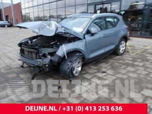 Volvo XC40 17-