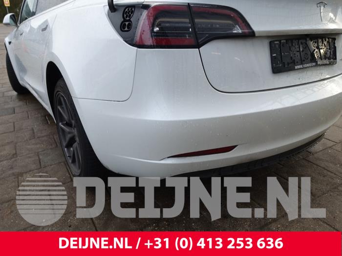 Tesla Model 3 Long Range AWD 75 kWh Sloopvoertuig (2020, Wit)