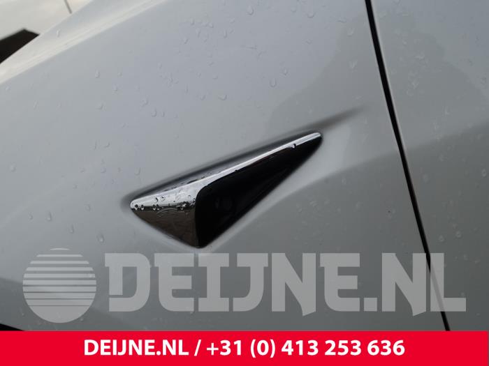 Tesla Model 3 Long Range AWD 75 kWh Sloopvoertuig (2020, Wit)