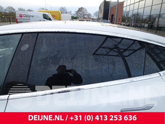 Tesla Model 3 Long Range AWD 75 kWh Sloopvoertuig (2020, Wit)