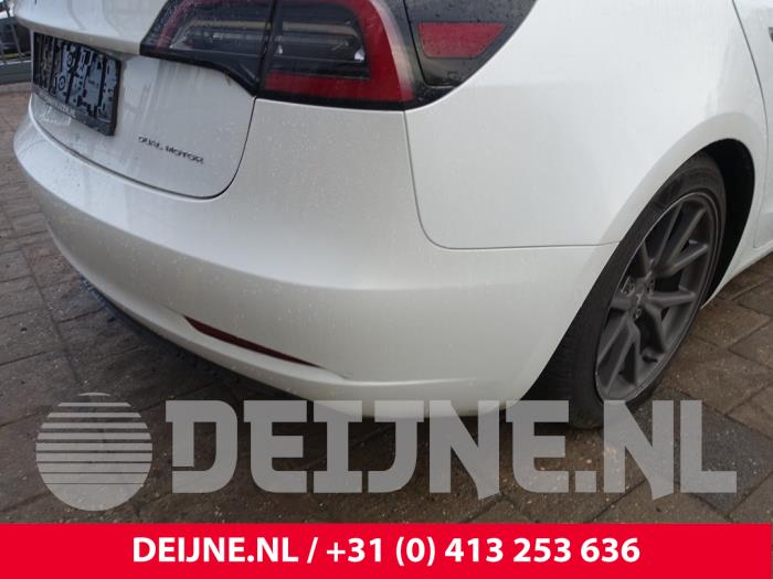Tesla Model 3 Long Range AWD 75 kWh Sloopvoertuig (2020, Wit)