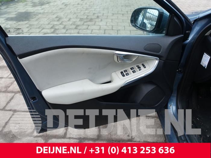 Volvo V40 1.6 D2 Sloopvoertuig (2013, Blauw)