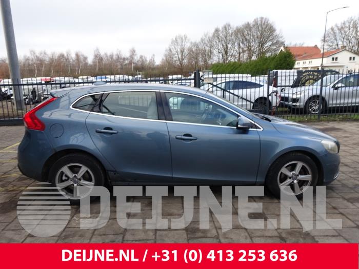 Volvo V40 1.6 D2 Sloopvoertuig (2013, Blauw)