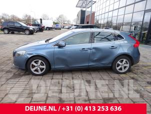 Volvo V40 12-