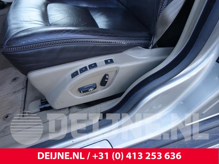 Volvo XC70 2.4 D5 20V AWD Sloopvoertuig (2009, Grijs)