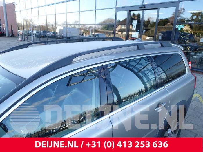 Volvo XC70 2.4 D5 20V AWD Sloopvoertuig (2009, Grijs)