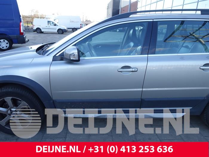 Volvo XC70 2.4 D5 20V AWD Sloopvoertuig (2009, Grijs)