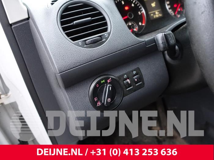 Volkswagen Caddy III 1.6 TDI 16V Sloopvoertuig (2011, Wit)