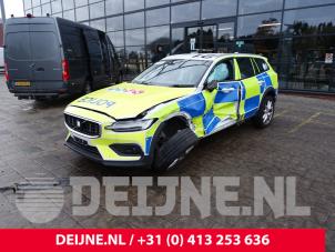 Volvo V60 19-