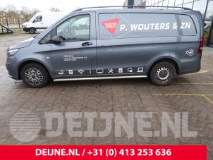 Mercedes Vito 14-
