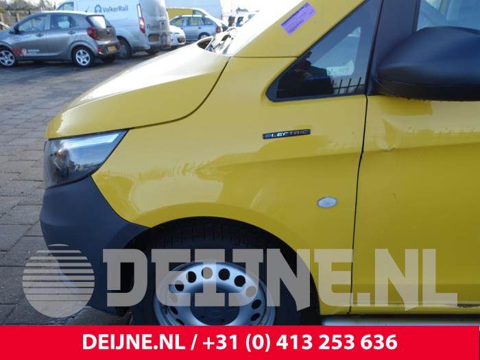 Mercedes eVito 41/60/66 kWh Sloopvoertuig (2020, Geel)