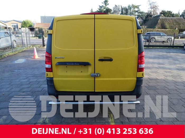 Mercedes eVito 41/60/66 kWh Sloopvoertuig (2020, Geel)