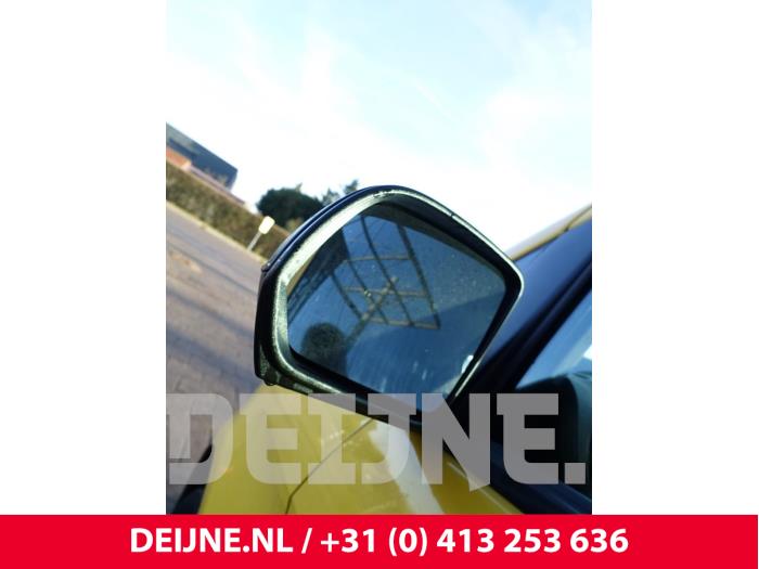 Mercedes eVito 41/60/66 kWh Sloopvoertuig (2020, Geel)