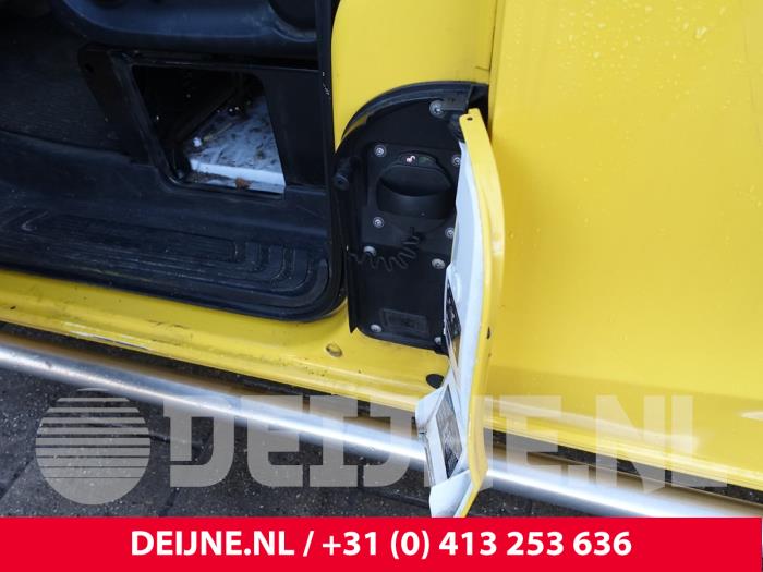 Mercedes eVito 41/60/66 kWh Sloopvoertuig (2020, Geel)