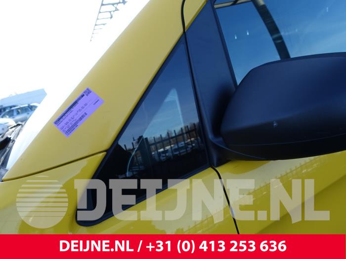 Mercedes eVito 41/60/66 kWh Sloopvoertuig (2020, Geel)