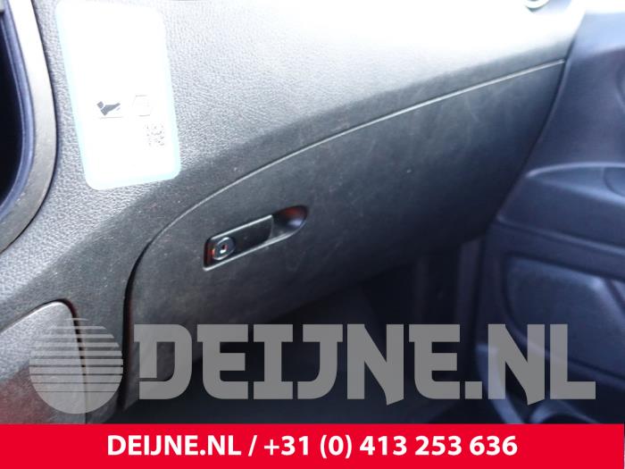 Mercedes eVito 41/60/66 kWh Sloopvoertuig (2020, Geel)