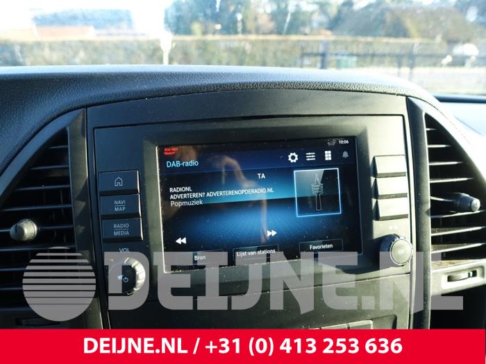 Mercedes eVito 41/60/66 kWh Sloopvoertuig (2020, Geel)