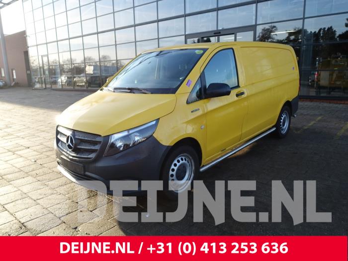Mercedes eVito 41/60/66 kWh Sloopvoertuig (2020, Geel)