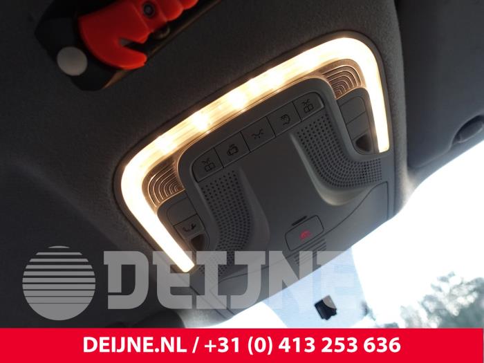 Mercedes eVito 41/60/66 kWh Sloopvoertuig (2020, Geel)