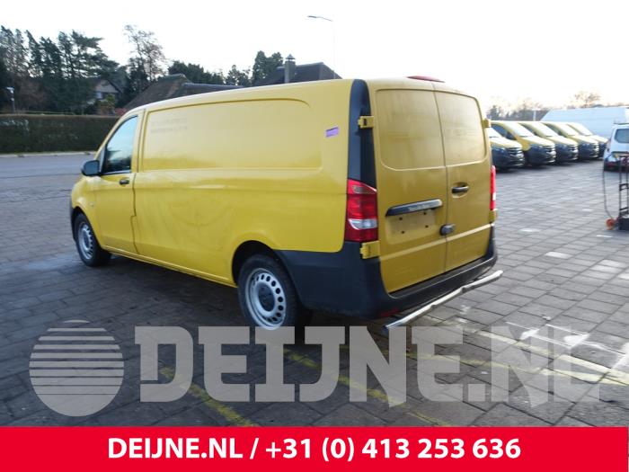 Mercedes eVito 41/60/66 kWh Sloopvoertuig (2020, Geel)
