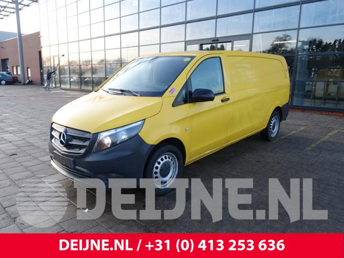 Mercedes eVito 41/60/66 kWh Sloopvoertuig (2020, Geel)