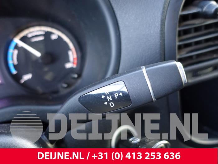 Mercedes eVito 41/60/66 kWh Sloopvoertuig (2020, Geel)