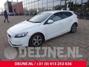 Volvo V40 12-