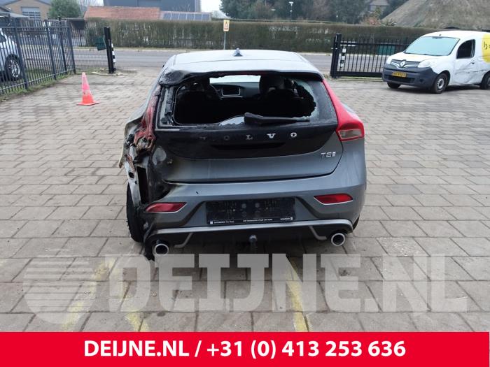 Volvo V40 1.5 T2 16V Geartronic Sloopvoertuig (2018, Grijs)