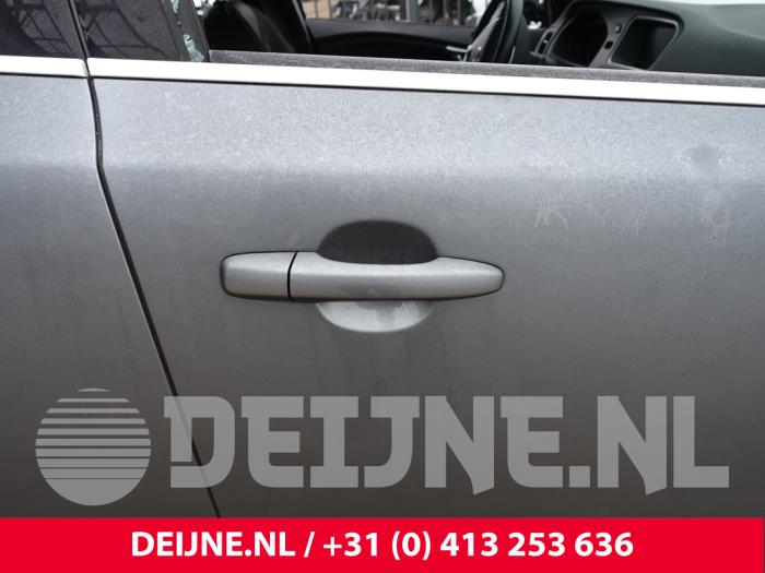 Volvo V40 1.5 T2 16V Geartronic Sloopvoertuig (2018, Grijs)