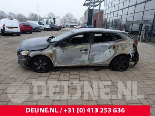 Volvo V40 12-