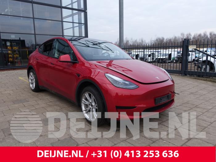 Tesla Model Y Sonnenblende O294493