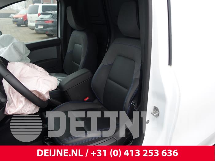 Nissan Townstar 44 kWh Sloopvoertuig (2024, Wit)