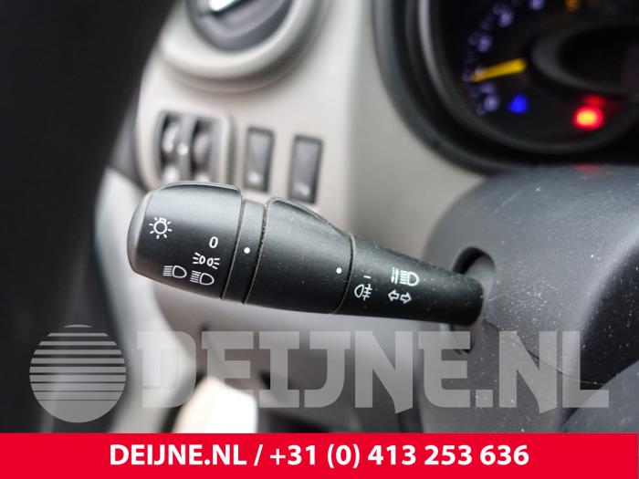 Renault Trafic 1.6 dCi 95 Sloopvoertuig (2017, Wit)