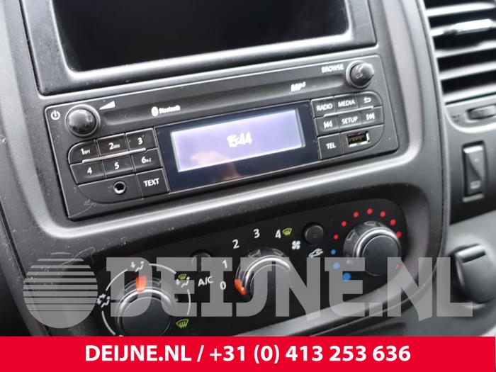 Renault Trafic 1.6 dCi 95 Sloopvoertuig (2017, Wit)