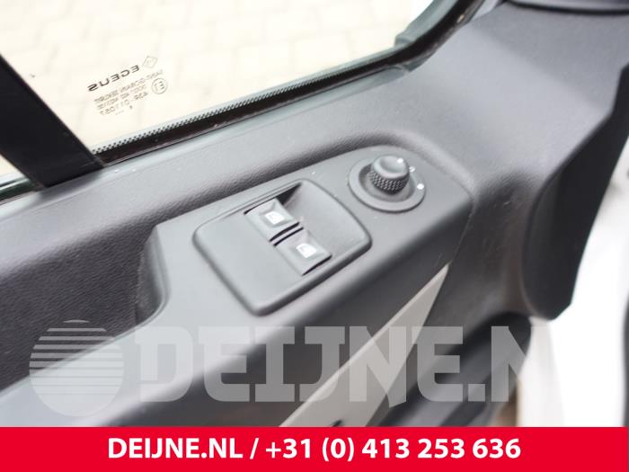 Renault Trafic 1.6 dCi 95 Sloopvoertuig (2017, Wit)