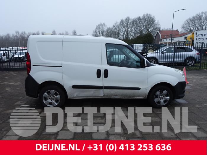 Fiat Doblo Cargo 1.3 MJ 16V Euro 4 Sloopvoertuig (2011, Wit)