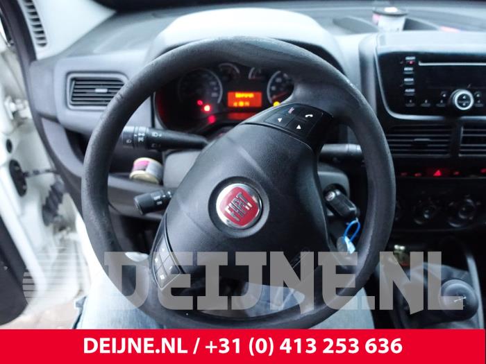 Fiat Doblo Cargo 1.3 MJ 16V Euro 4 Sloopvoertuig (2011, Wit)